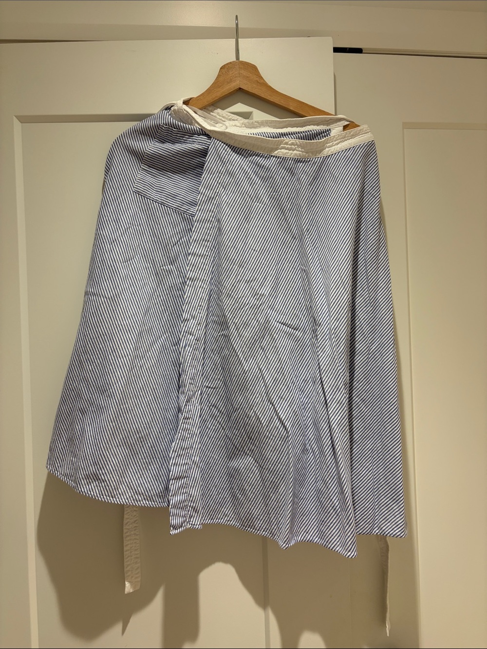 JWAnderson x Uniqlo Blue and White Striped Wrap Skirt